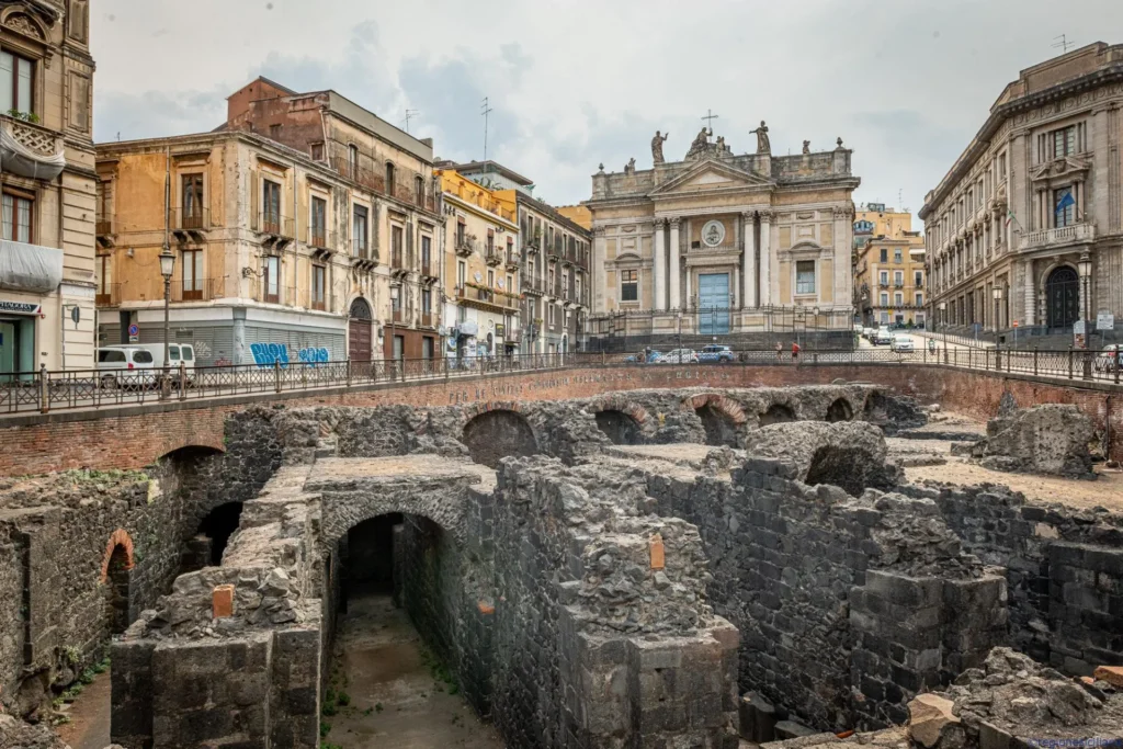 Anfiteatro Romano di Piazza Stesicoro